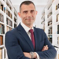 Marcos Peña Molina